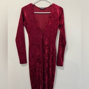 Fashion Nova Midi Velvet Dress Size M